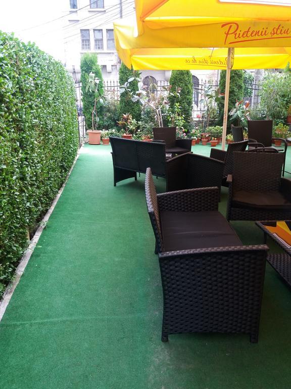 Casa Ariana Hotel Curtea De Arges Luaran gambar