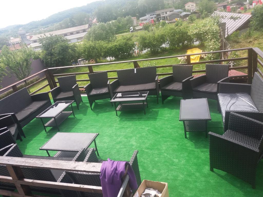 Casa Ariana Hotel Curtea De Arges Luaran gambar