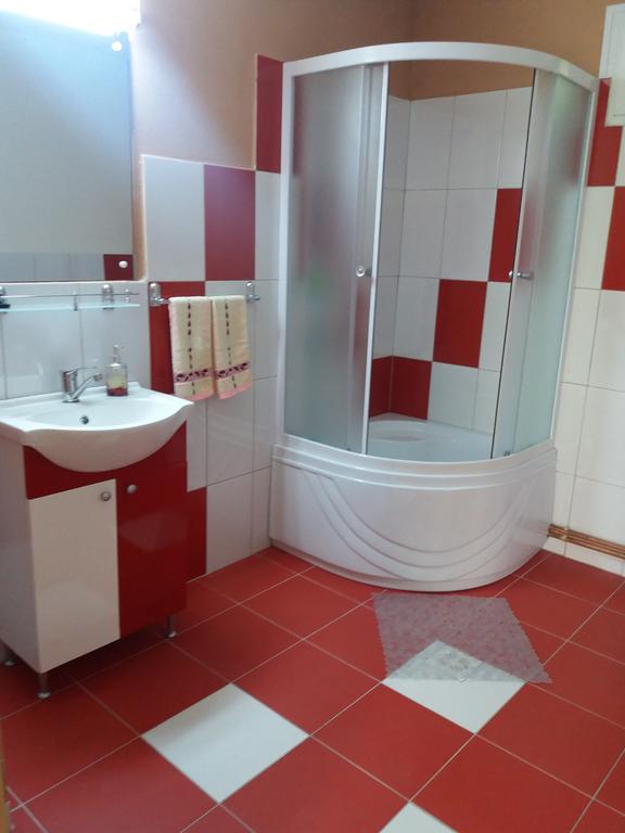 Casa Ariana Hotel Curtea De Arges Luaran gambar