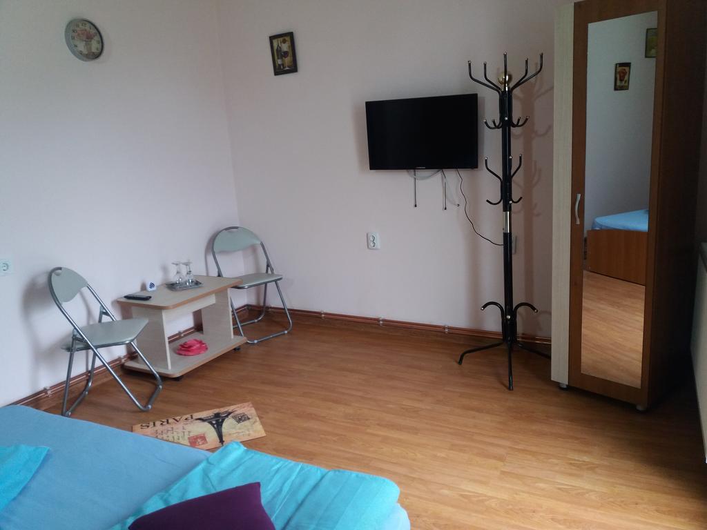 Casa Ariana Hotel Curtea De Arges Luaran gambar