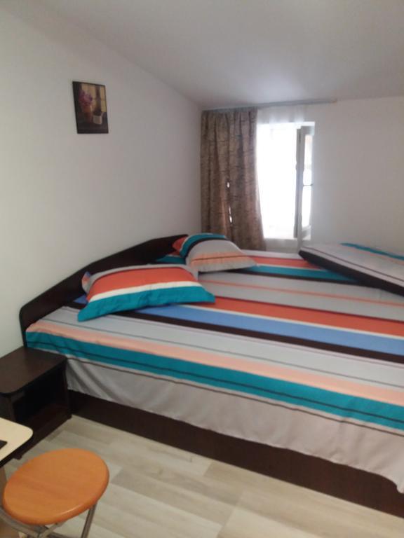 Casa Ariana Hotel Curtea De Arges Luaran gambar
