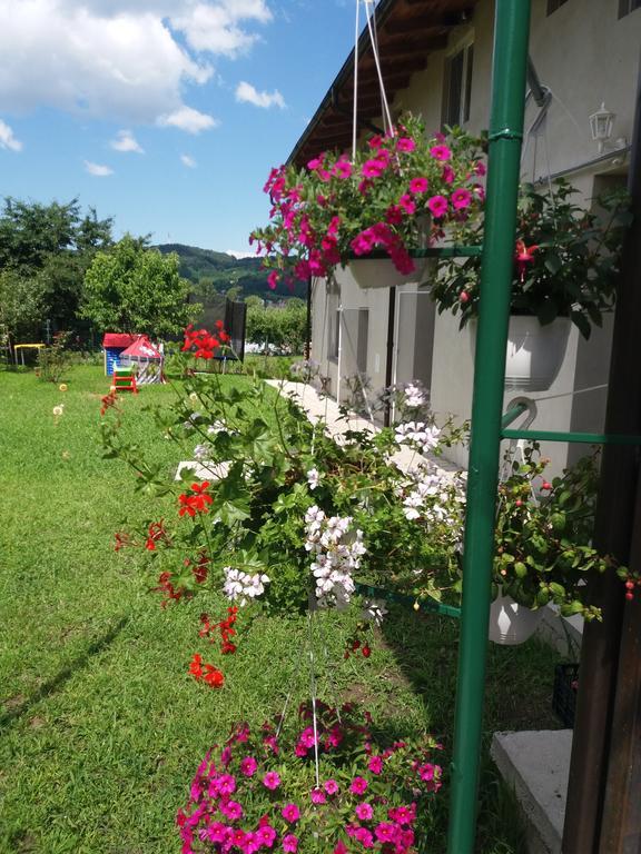 Casa Ariana Hotel Curtea De Arges Luaran gambar